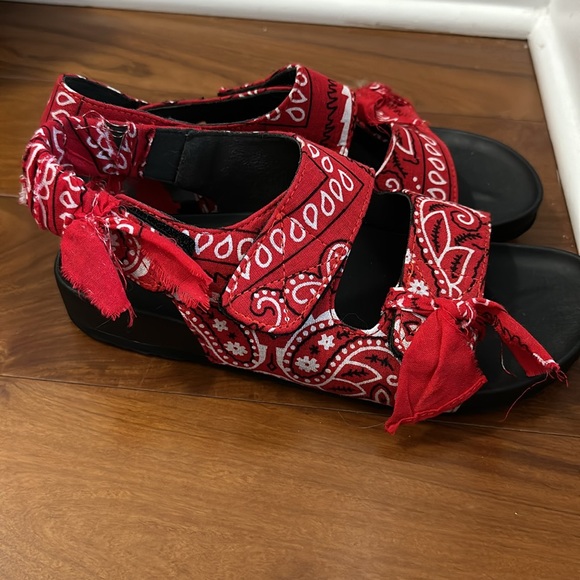 Arizona love Apache red banana print sandals size 39 - Picture 3 of 5